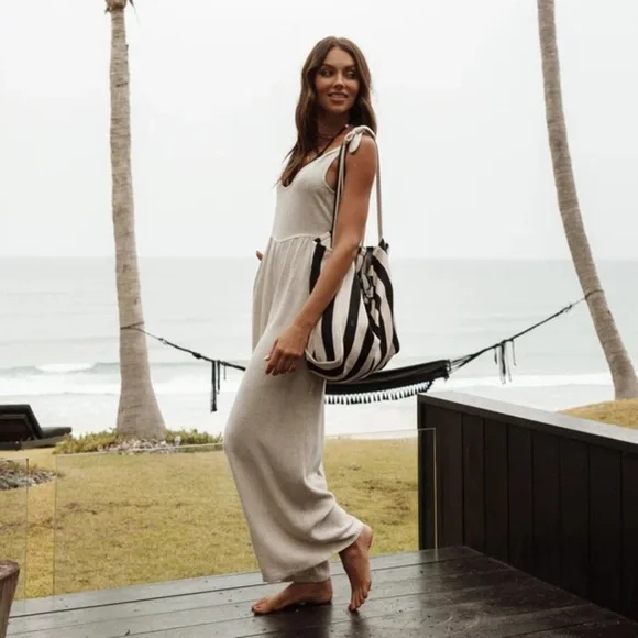 Petal & Pup Ayla Linen Jumpsuit Oatmeal - Picture 1 of 11